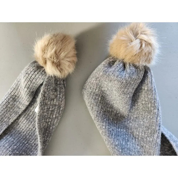 NWT PAUL SMITH Pom Pom Lambswool Scarf Grey 9'' x 66'' - Picture 11 of 11